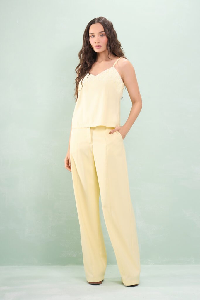 Calça Reta Bolso Faca Alfaiataria