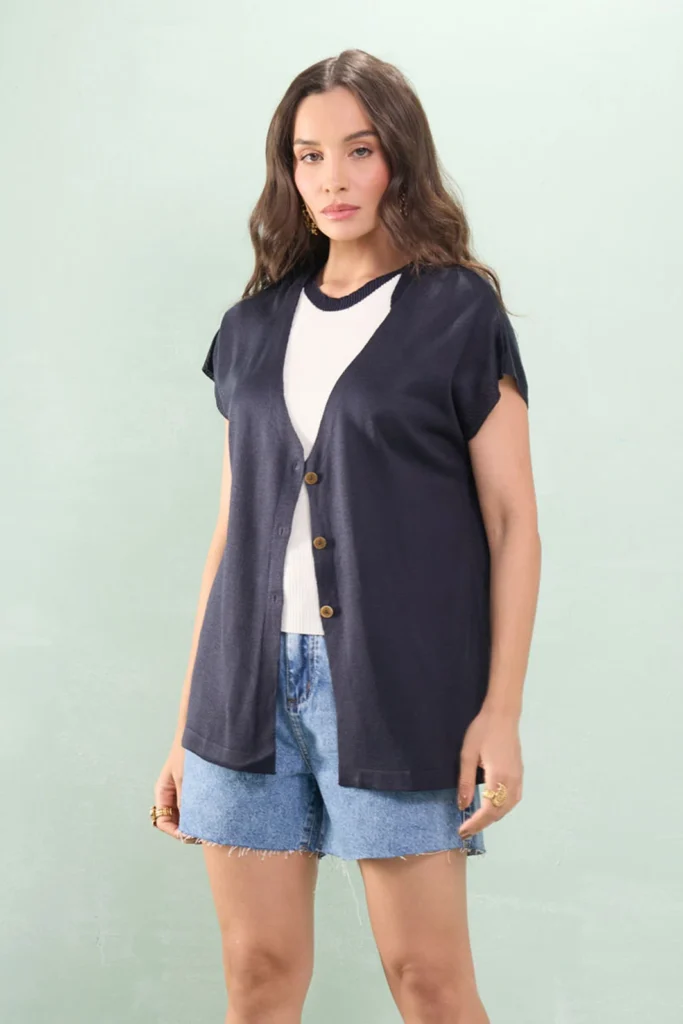 Cardigan Manga Curta Com Botões Tricot