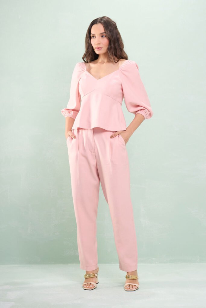 Calça Com Pregas Alfaiataria