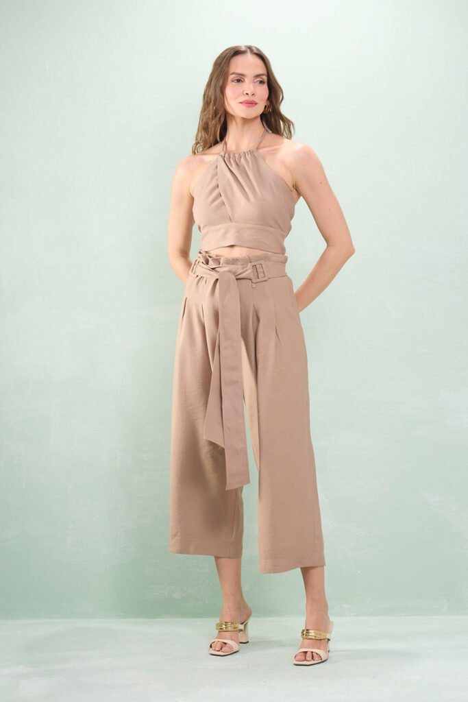 Calça Com Fivela Dupla Alfaiataria